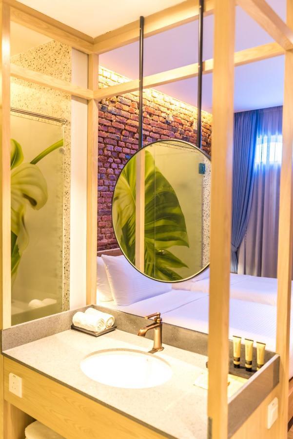 Отель Tien Terrace Macalister Джорджтаун Экстерьер фото