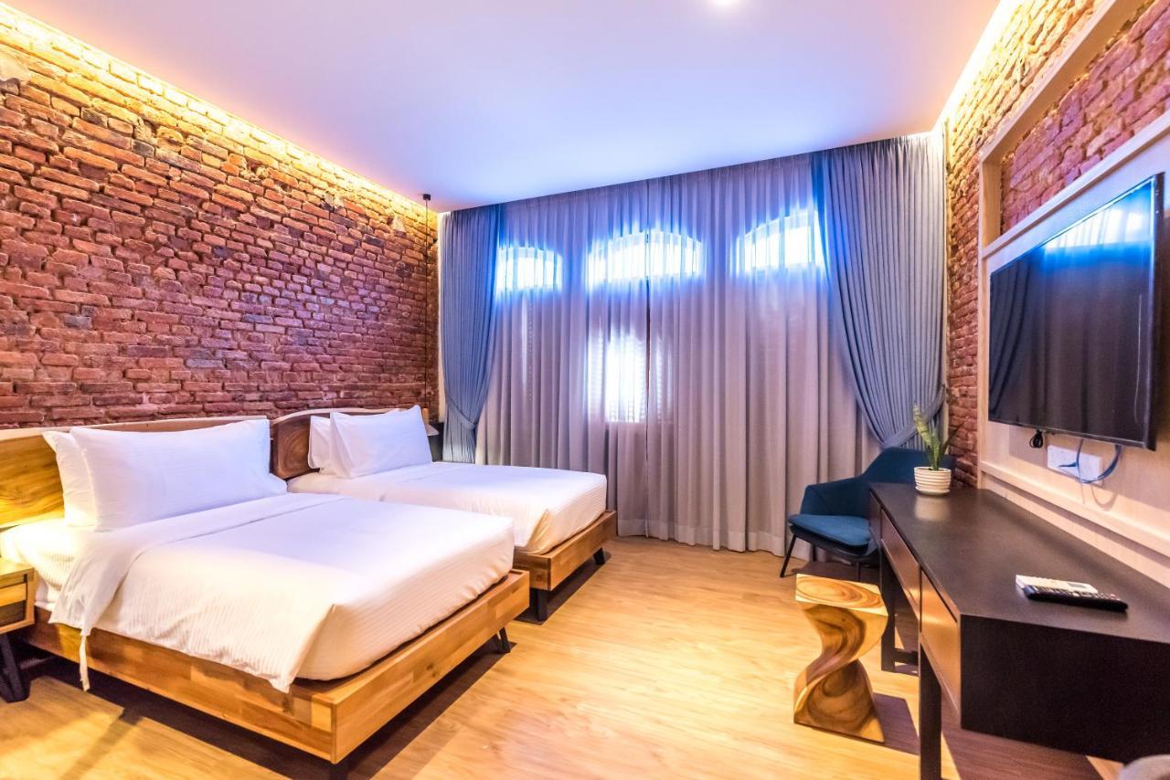 Отель Tien Terrace Macalister Джорджтаун Экстерьер фото